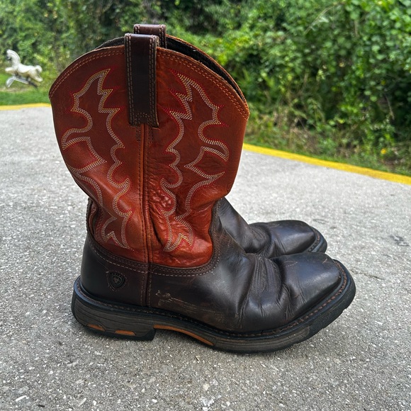 ARIAT Booth size 9.5 - Picture 12 of 14